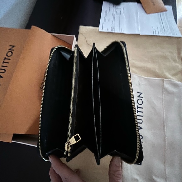 Zipper wallet - Picture 6 of 6